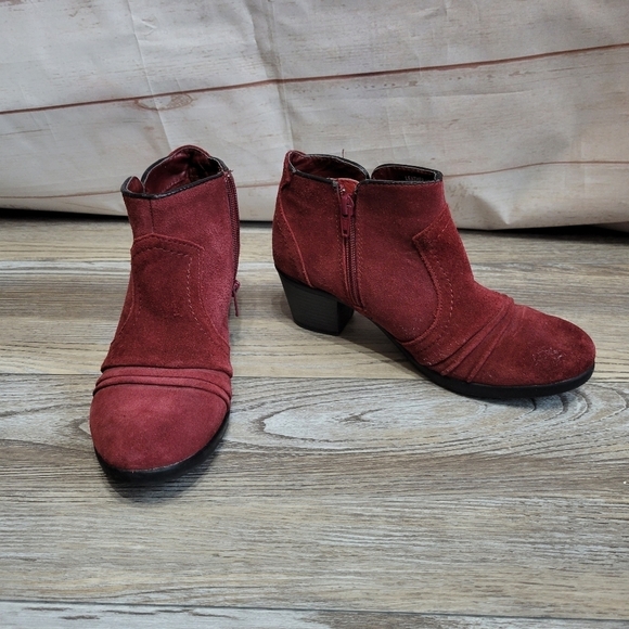 Red Leather boots by Earth Origin comfort Women's Size 7 M red - Picture 10 of 12